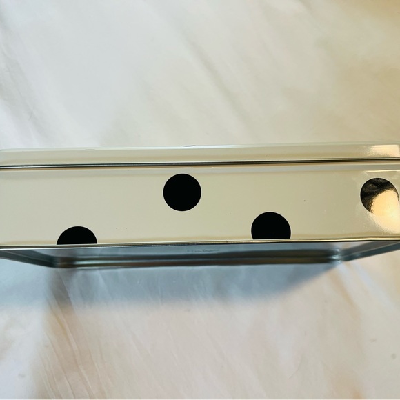 Kate Spade All in Good Taste Deco Dot cookie cutter set and polka dot tin - Picture 2 of 13